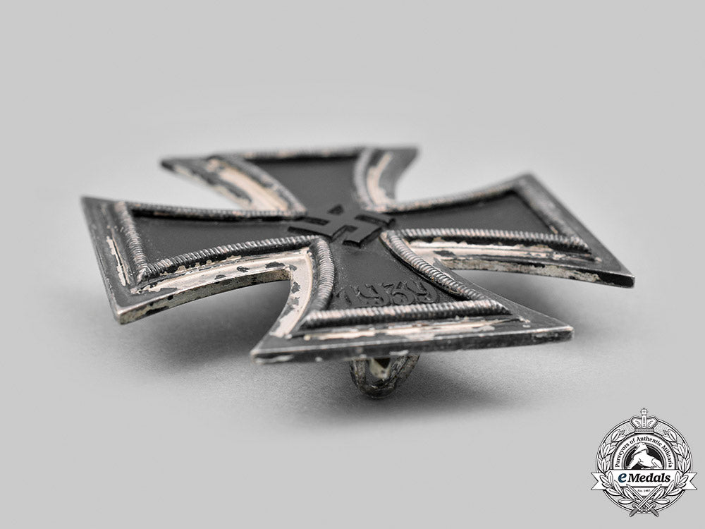 germany,_wehrmacht._a1939_iron_cross_i_class,_by_wächtler&_lange_m20_1865_mnc6145_1