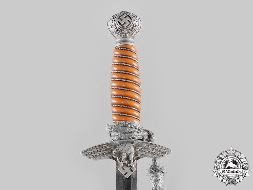 germany,_luftwaffe._a_reduced_size_dagger,_ii_pattern,_m1937_by_s.m.f._solingen_m20_187cbb_0076