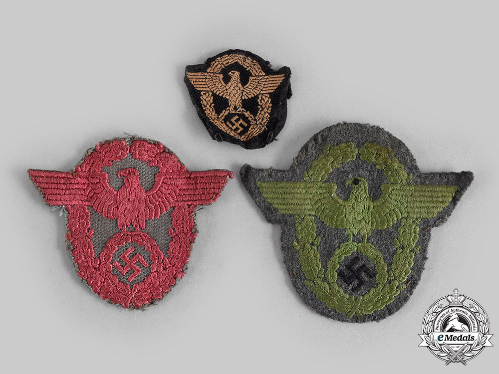 germany,_ordnungspolizei._a_lot_of_german_police_cloth_insignia_m20_1912_emd0455_1_1_1_1