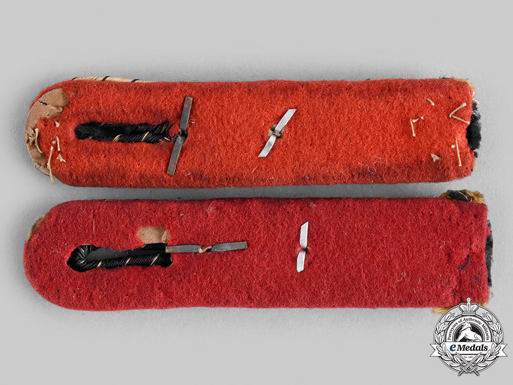 germany,_third_reich._a_pair_of_german_national_railway_shoulder_boards_m20_1927_emd0494_1_1