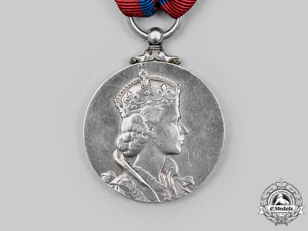 united_kingdom._a_queen_elizabeth_ii_coronation_medal1953_m20_2029_mnc6817