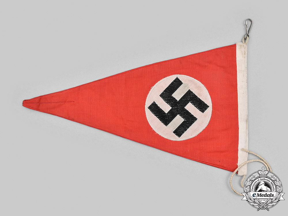 germany,_nsdap._a_pair_of_nsdap_flag_pennants_m20_2147_mnc7212_1