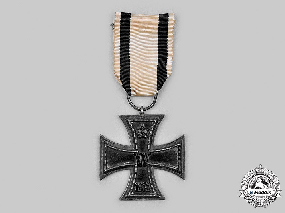 germany,_imperial._a1914_iron_cross_ii_class_for_non-_combatants,_with_document,_to_dr._ernst_meyer_m20_2160_mnc7238_1