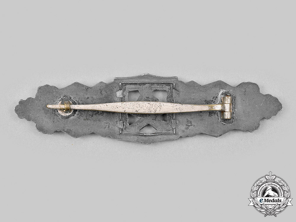 germany,_wehrmacht._a_close_combat_clasp,_silver_grade,_by_rudolf_souval_m20_2177_mnc7275_1_1_1_1