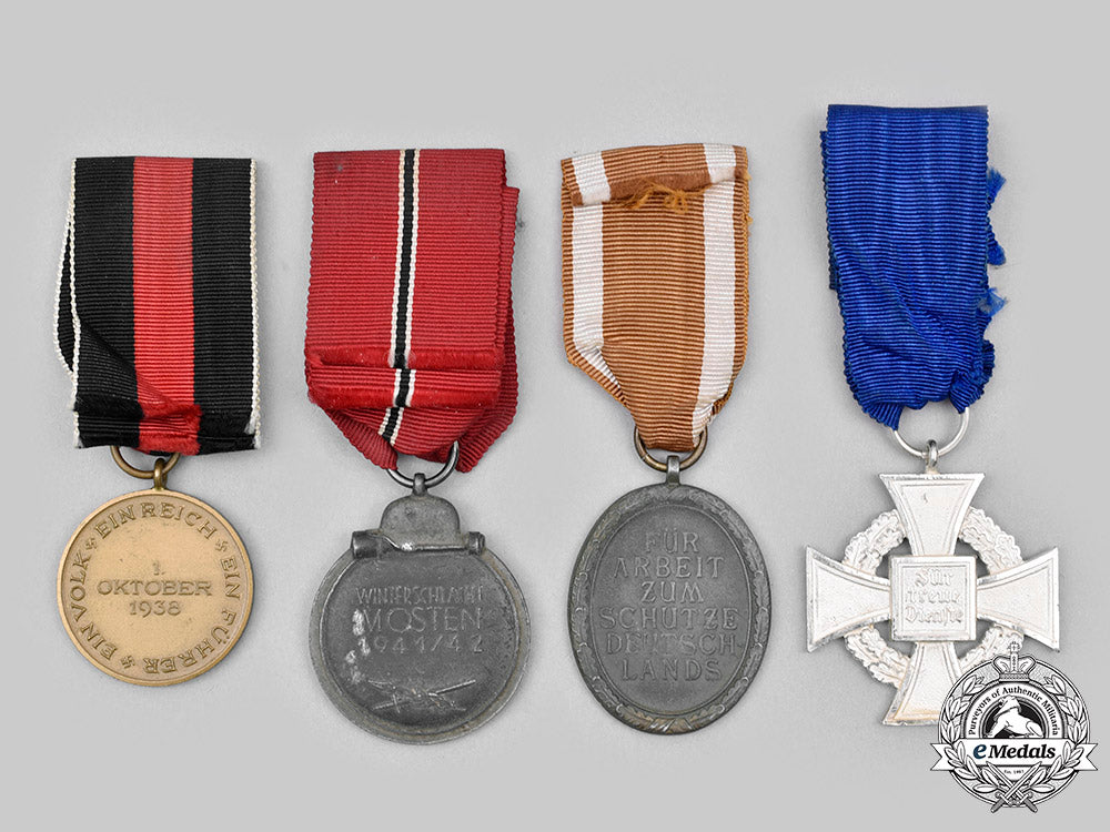 germany,_wehrmacht._a_lot_of_service_medals_m20_2186_mnc7293