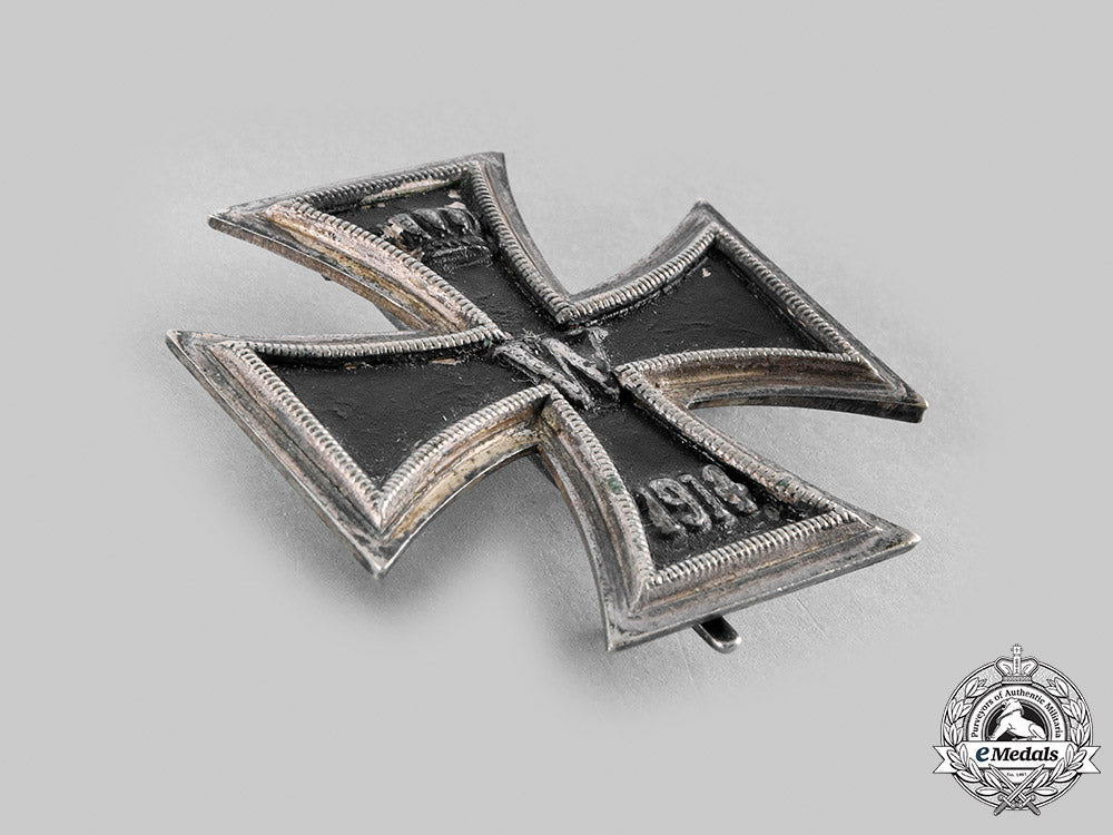 germany,_imperial._a1914_iron_cross_i_class_and_two_iron_cross_documents_to_oberstleutnant_erich_fiedler_m20_221_emd7096