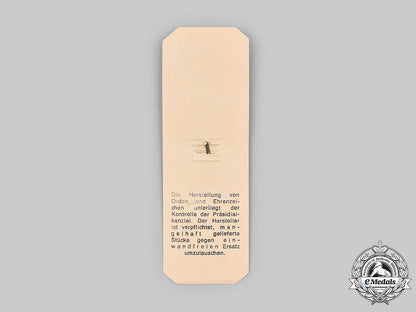 germany,_wehrmacht._a_spanish_cross_in_silver_with_swords_stickpin,_with_ldo_package,_by_wilhelm_deumer_m20_2346_mnc9961_1_1