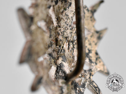 germany,_wehrmacht._a_spanish_cross_in_silver_with_swords_stickpin,_with_ldo_package,_by_wilhelm_deumer_m20_2349_mnc9976_1_1