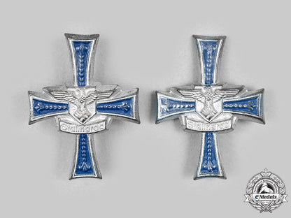 germany,_heer._a_set_of_infanterie-_regiment134_stalingrad_shoulder_board_cyphers_m20_2398_mnc2713