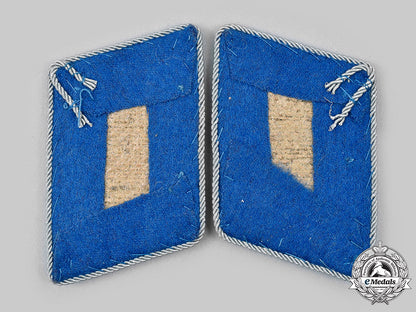 germany,_luftwaffe._a_set_of_transport_hauptmann_collar_tabs_m20_2433_mnc3004