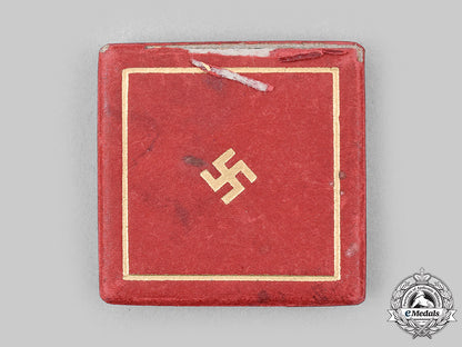 germany,_third_reich._a_lot_of_badges_and_insignia_m20_2446_mnc3036