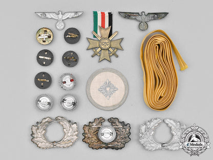 germany,_wehrmacht._a_mixed_lot_of_insignia_and_badges_m20_2513_mnc9726_1_1
