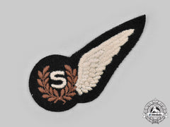 United Kingdom. A Second War Royal Air Force (Raf) Signaller (S) Wing
