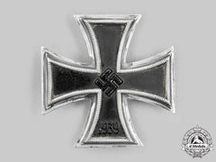 Germany, Wehrmacht. A Rare 1939 Iron Cross I Class, Schinkel-Style By Wilhelm Deumer