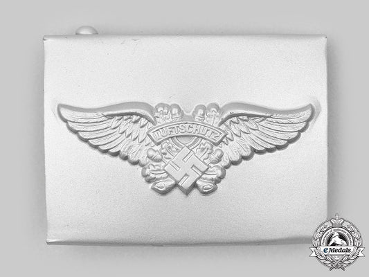 germany,_third_reich._a_mint_luftschutz_personnel_belt_buckle_m20_2729_mnc6619_1