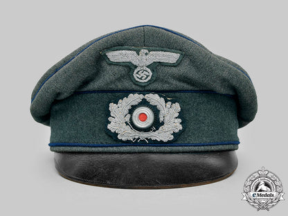 germany,_heer._a_medical_officer’s_visor_cap,_by_n._schega&_neffe_m20_2807_mnc5529_1