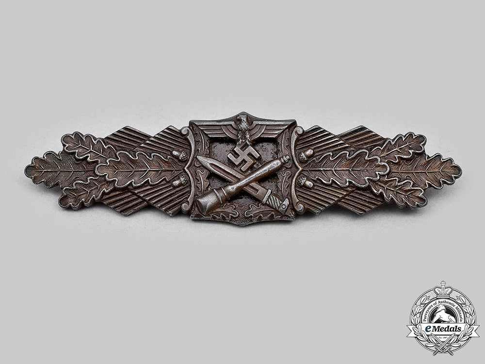 germany,_wehrmacht._a_close_combat_clasp,_bronze_grade,_by_a.g.m.u.k_m20_291_mnc4641