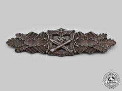 Germany, Wehrmacht. A Close Combat Clasp, Bronze Grade, By A.g.m.u.k