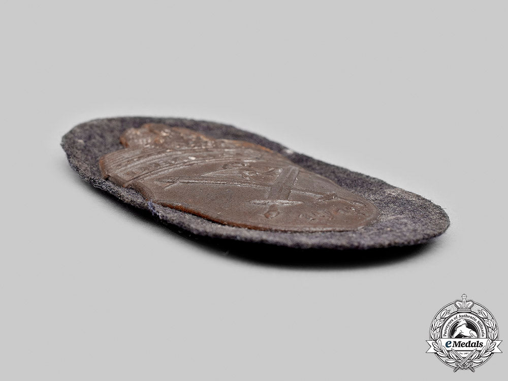 germany,_wehrmacht._an_army_issued_demjansk_shield_m20_307_mnc4684