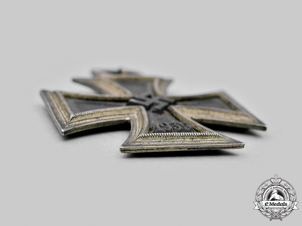 germany,_wehrmacht._a1939_iron_cross_ii_class_m20_3179_mnc9858