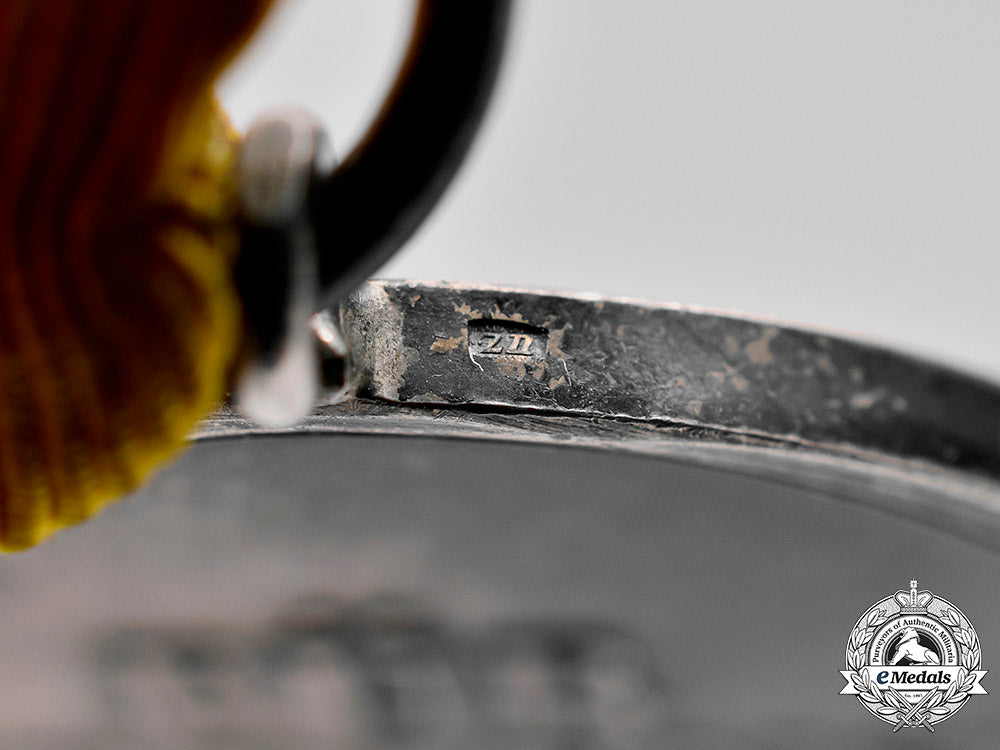 waldeck,_principality._a_silver_civil_service_merit_medal_m20_3205_mnc9764_1