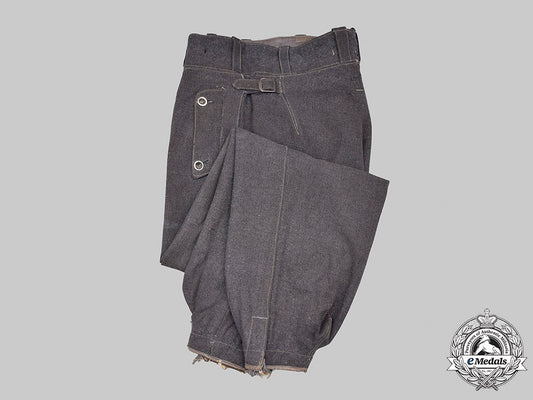 germany,_luftwaffe._a_scarce_pair_of_fallschirmjäger_jump_trousers,_model_i_m20_3366_mnc1467_1_1_1