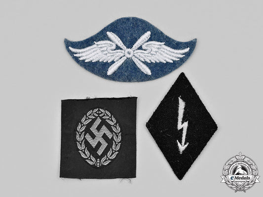 germany,_wehrmacht._a_mixed_lot_of_insignia_m20_3384_mnc1385_1