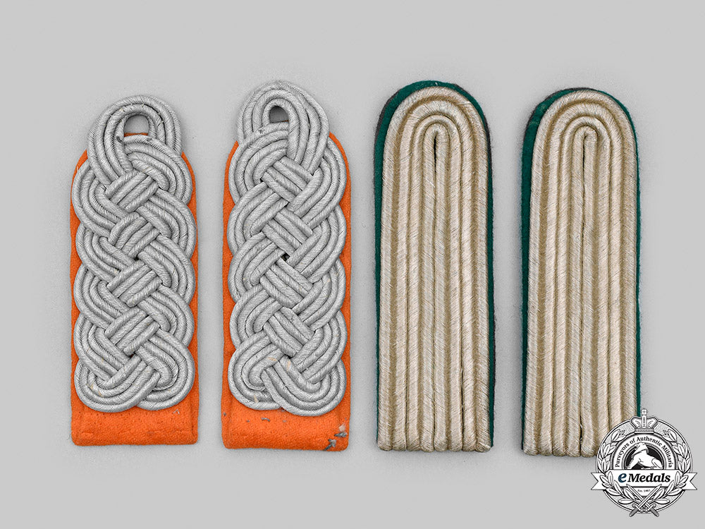 germany,_wehrmacht._a_lot_of_shoulder_boards_m20_3406_mnc1358