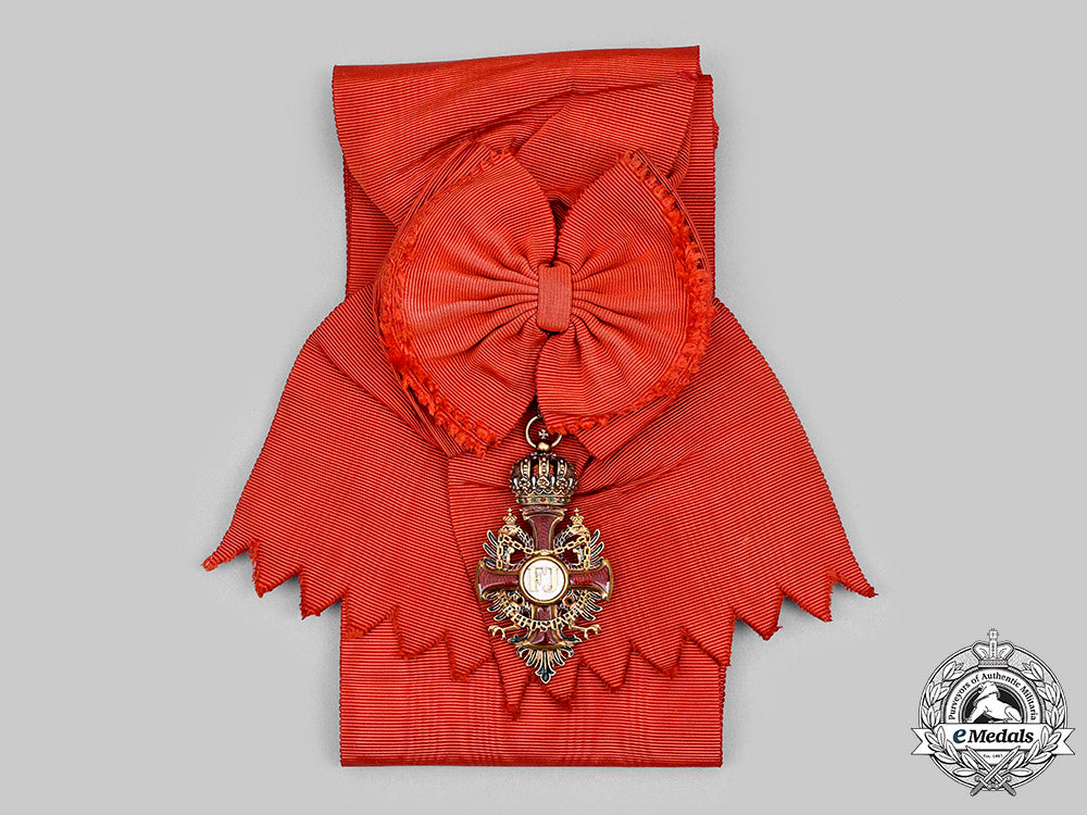 austria,_empire._an_order_of_franz_joseph_in_gold,_grand_cross,_by_vincent_mayer's_söhne_m20_430_mnc5279_1