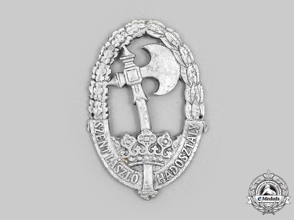 hungary,_kingdom._a_szent_lászló_infantry_division_uniform_badge_m20_458_mnc7226