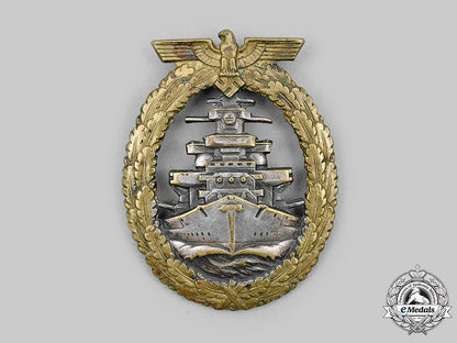 germany,_kriegsmarine._a_high_seas_fleet_badge,_type3,_by_schwerin_m20_499_mnc7459