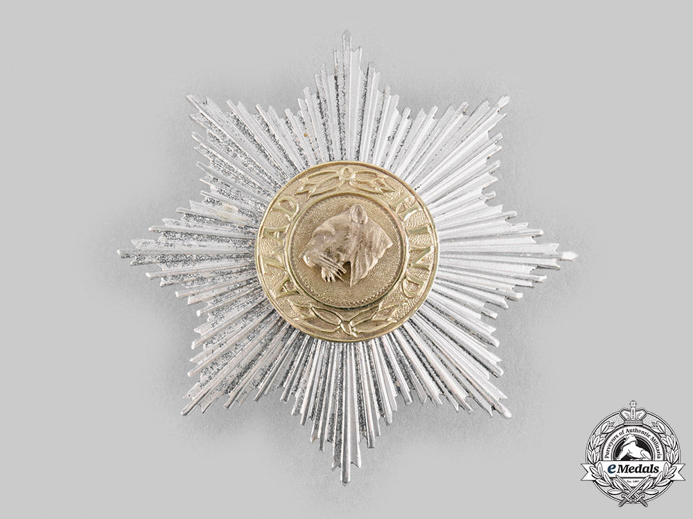 india._an_order_of_azad_hind,_i_class_star_with_case,_by_rudolf_souval_m20_568_emd5574_1_1