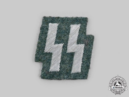 germany,_ss._a4_th_ss_polizei_panzergrenadier_division_breast_insignia_m20_569_mnc6861