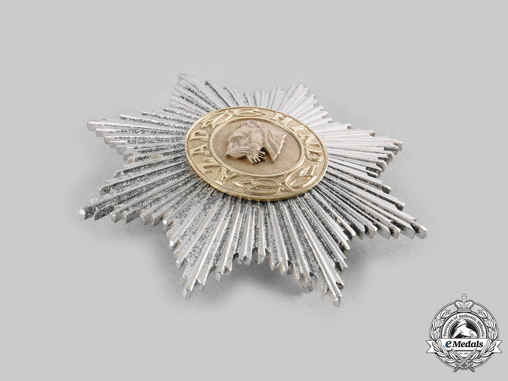 india._an_order_of_azad_hind,_i_class_star_with_case,_by_rudolf_souval_m20_571_emd5587_1_1