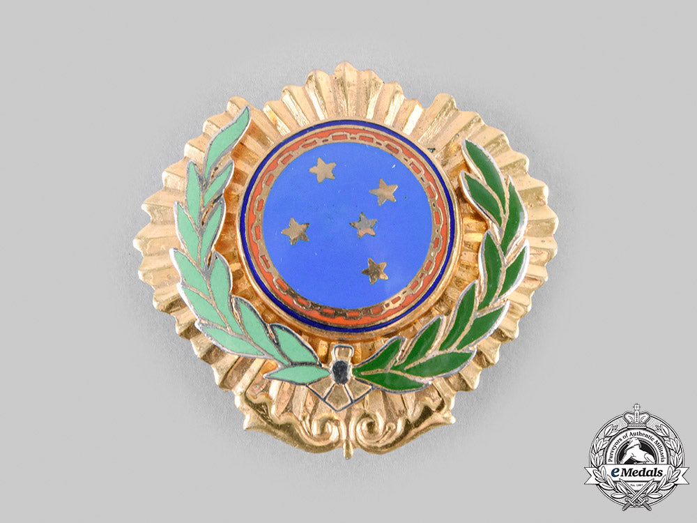 brazil,_federative_republic._an_unidentified_badge_m20_592_emd5494_1