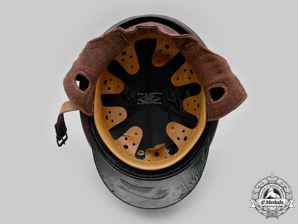 germany,_schutzpolizei._a_motorized_gendarmerie_motorcycle_crash_helmet,_by_robert_lubstein_m20_623_mnc6927_1