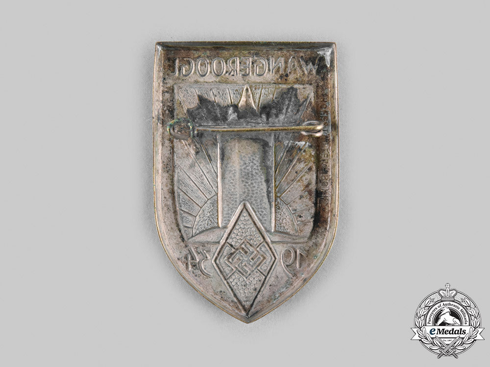 germany,_hj._a1934_wagenrooge_commemorative_badge_m20_651_emd5269_1