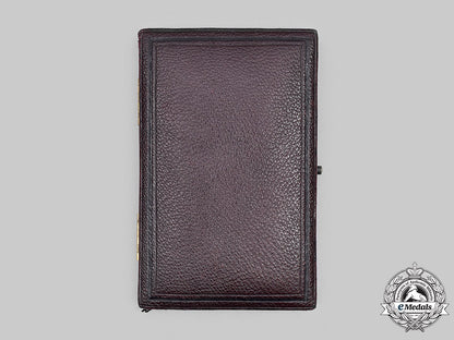 united_kingdom._a_royal_victorian_order,_lieutenant(_lvo)_in_case_by_collingwood&_co._m20_665_mnc7910