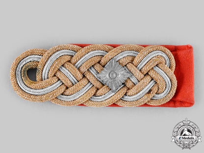 germany,_heer._a_generalleutnant_shoulder_board_m20_823_emd9724_1_1_1