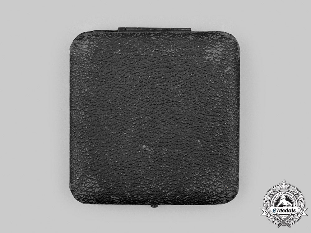 germany,_wehrmacht._a1939_iron_cross_i_class,_with_case_by_b.h._mayer_m20_848_mnc2905_1_1
