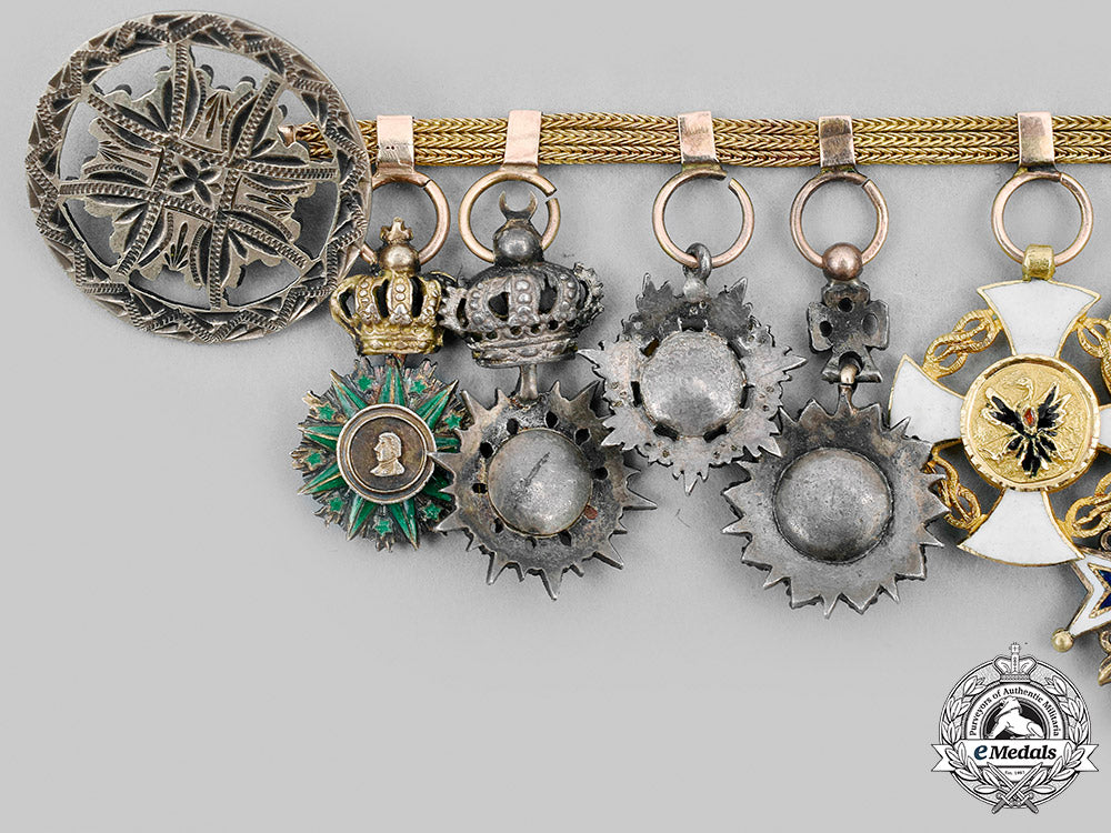france,_republic._a_superb_colonial_service_miniature_chain,_c.1950_m20_853_mnc0532_1