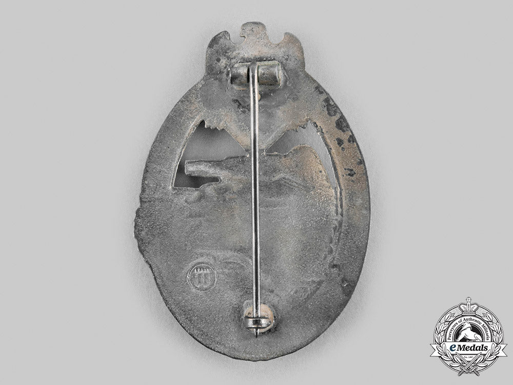 germany,_wehrmacht._a_panzer_assault_badge,_silver_grade,_by_e._ferdinand_wiedmann_m20_857_emd8648_1_1