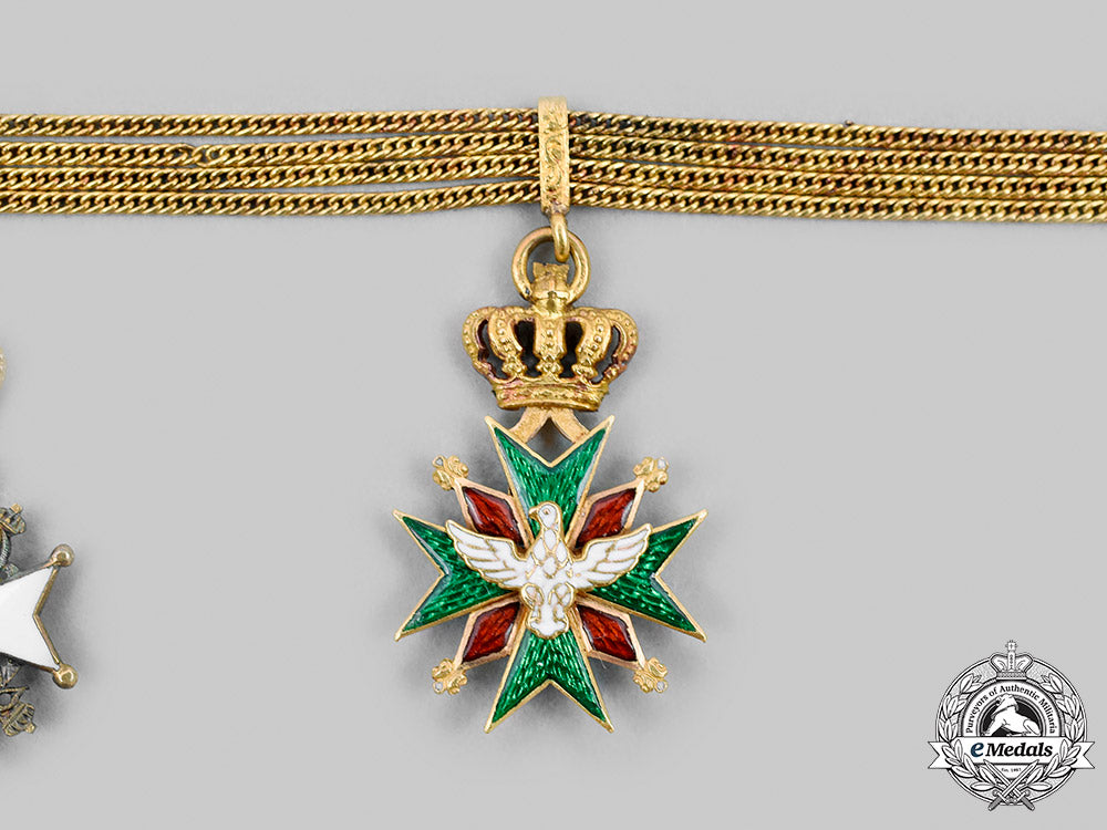 france,_republic._a_fine19_th_century_diplomatic_white_falcon_miniature_chain_in_gold_m20_866_mnc0577_1