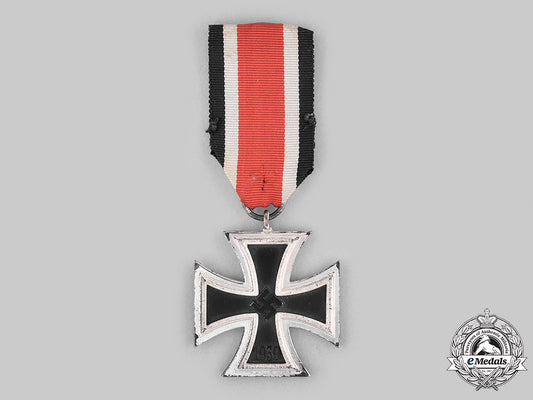 germany,_wehrmacht._a1939_iron_cross_ii_class,_lug_variant,_by_wächtler&_lange_m20_866_mnc2538_1