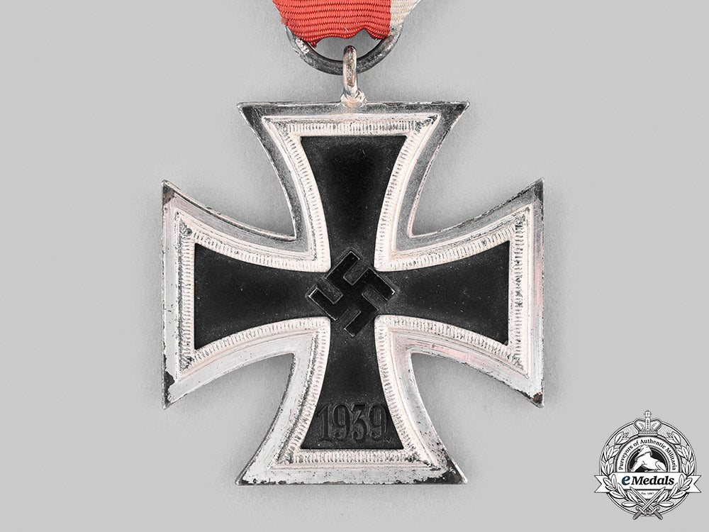 germany,_wehrmacht._a1939_iron_cross_ii_class,_lug_variant,_by_wächtler&_lange_m20_867_mnc2540_1