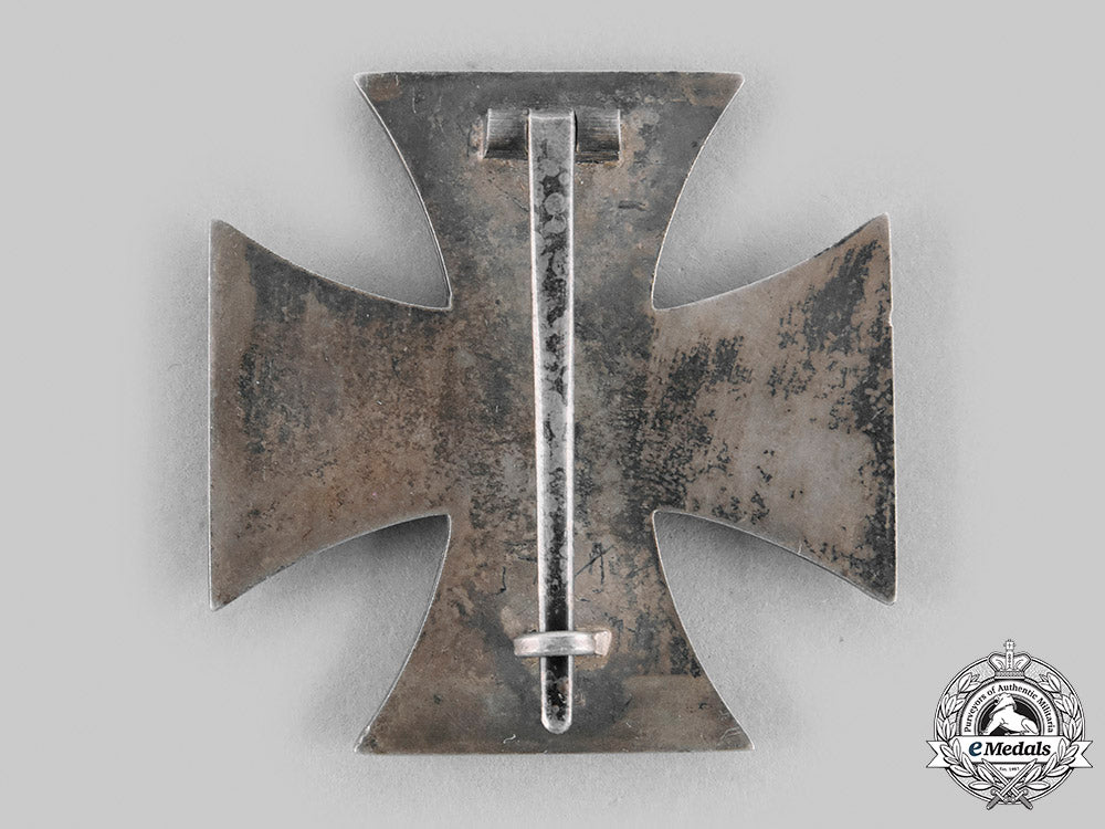 germany,_wehrmacht._a1939_iron_cross_i_class,_with_case,_by_c.f._zimmermann_m20_868_emd9885_1