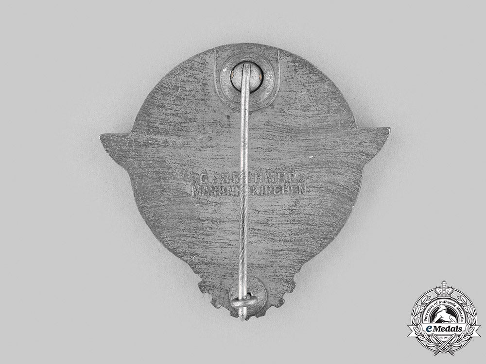 germany,_hj._a1944_regional_trade_competition_victor’s_badge,_by_gustav_brehmer_m20_882_mnc2586_1_1_1