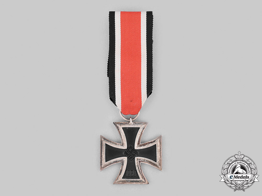 germany,_wehrmacht._a1939_iron_cross_ii_class,_by_ernst_l._müller_m20_890_mnc2609_1