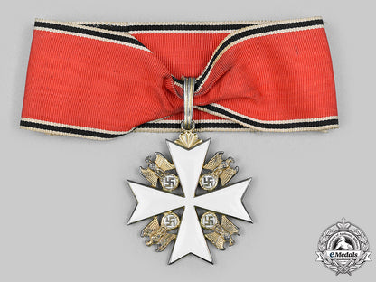 germany,_third_reich._an_order_of_the_german_eagle,_i_class_cross_with_case,_by_gebrüder_godet&_co._m20_900_mnc3015_1_1_1