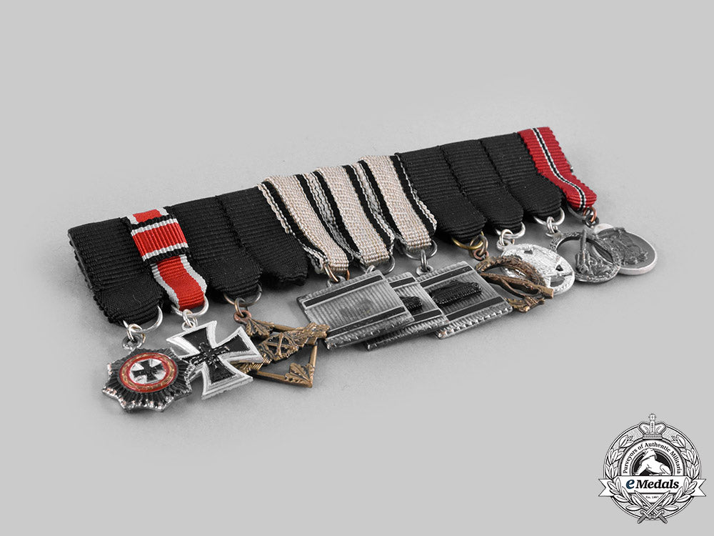 germany,_federal_republic._a_superb_miniature_medal_chain,1957_version_m20_906_emd0143